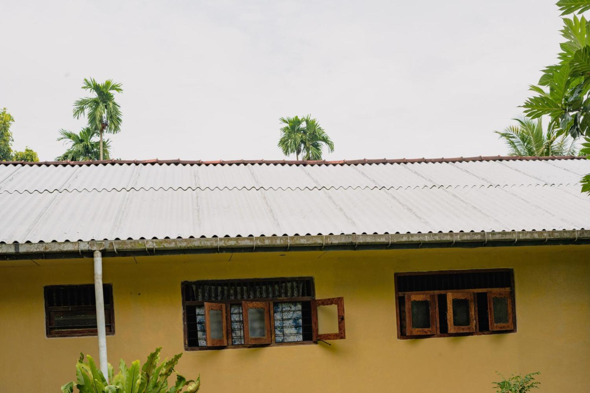 Hostel Singha Lounge Unawatuna Exterior foto